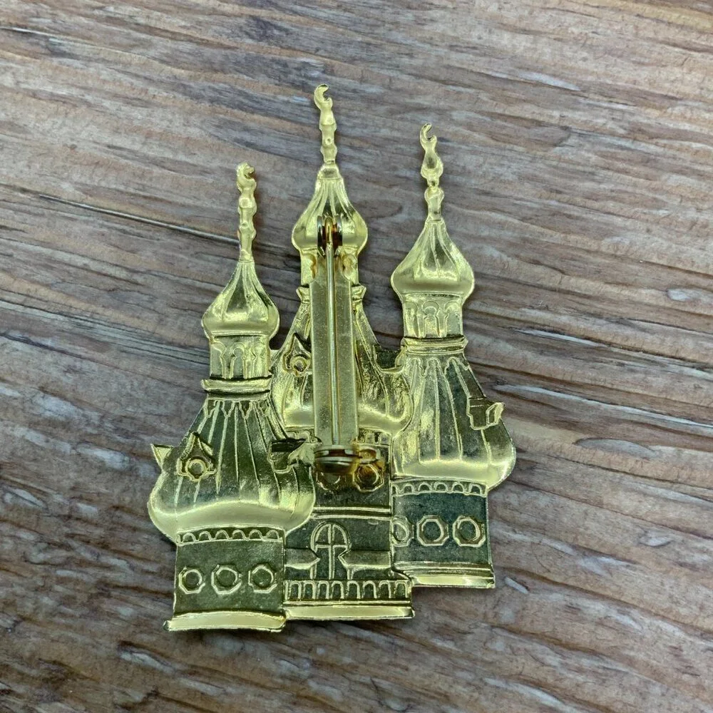 St. Basil Cathedral Russian Vintage Gold Tone Brooch Pin